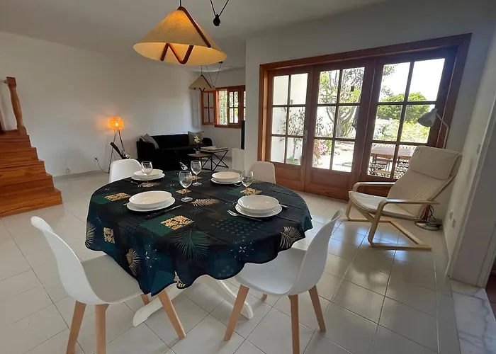 Villa Anna With Heated Pool Puerto del Carmen